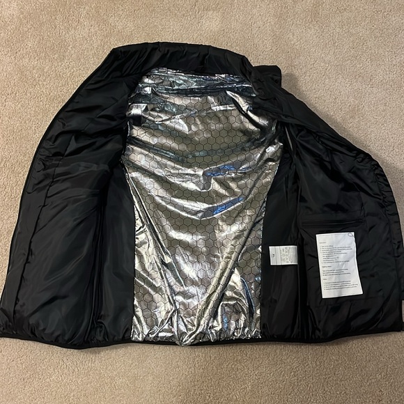 Heated Vest - Picture 6 of 6